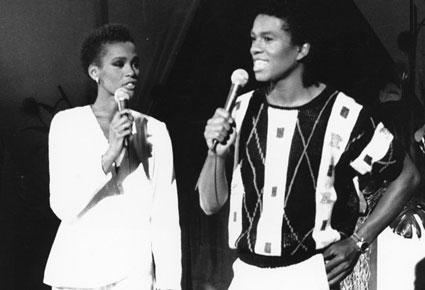 أسرار ويتني هيوستن إلى العلن: علاقة غرامية مع جيرماين جاكسون